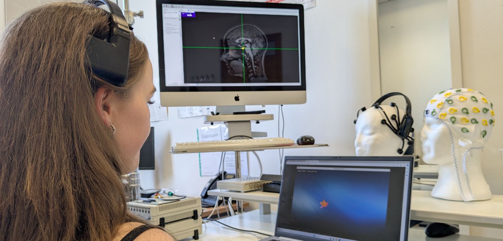 An image of a participant taking part in a brain powered computer grame